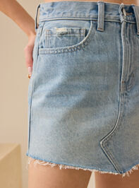 Rylan Denim Mini Skirt Detail 3 - TULLABEE