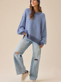 Sheena Oversized Sweater Detail 2 - TULLABEE