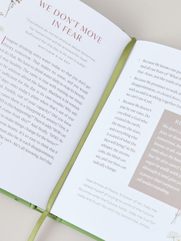 Living Open-Handed Devotional Detail 3 - TULLABEE
