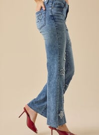Pax Mid-Rise Star Patch Jeans Detail 4 - TULLABEE