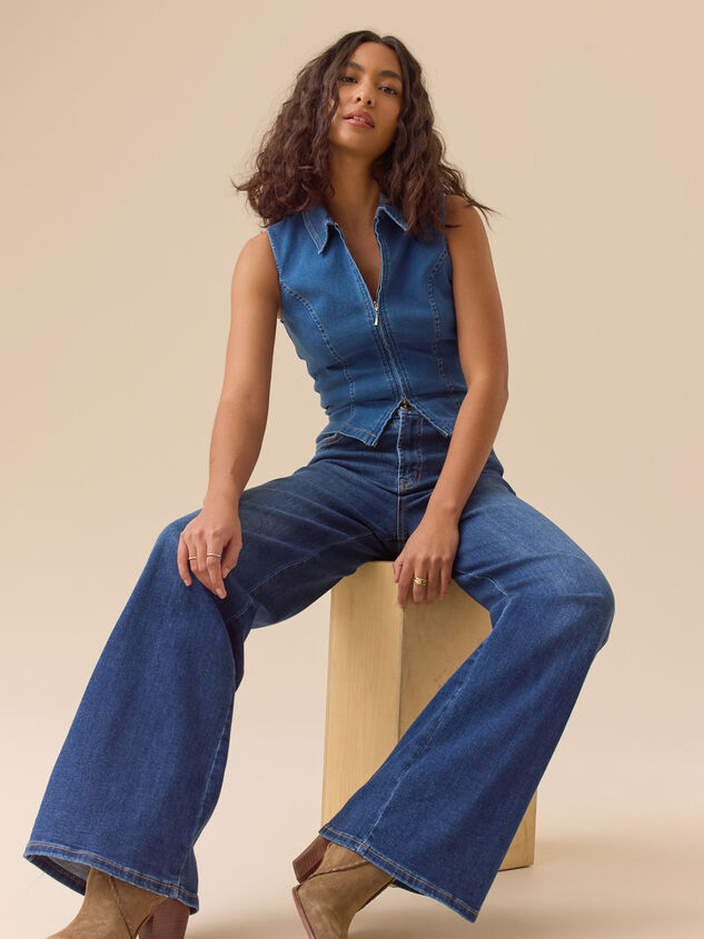 Saige Zip Up Denim Vest - TULLABEE
