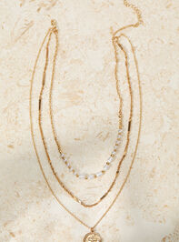 Everlasting Pearl Charm Necklace - TULLABEE
