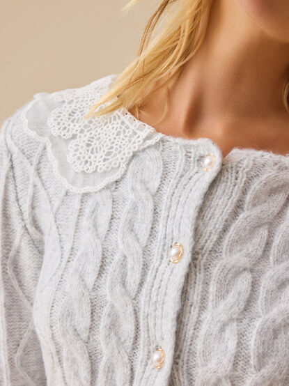 Amiee Lace Collar Cardigan - TULLABEE