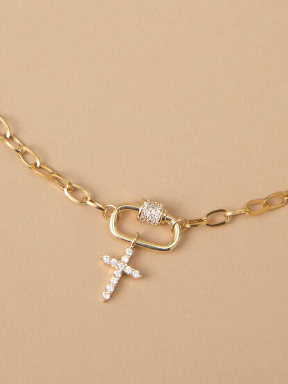 Stainless Steel Cross Charm Chain Necklace - TULLABEE