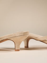 Foster Kitten Heels by Matisse Detail 4 - TULLABEE