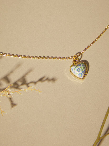 Patterned Heart Charm Necklace - TULLABEE