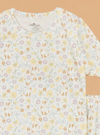 Bunnies Bows Lounge Set Detail 2 - TULLABEE