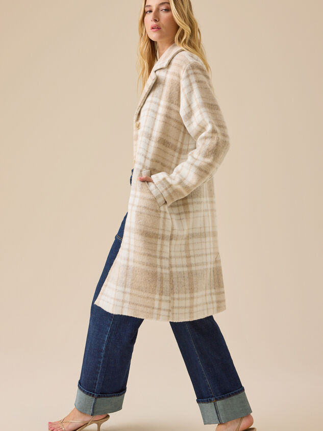 Jolie Plaid Wool Peacoat Detail 3 - TULLABEE