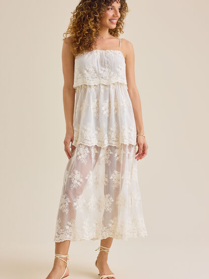 Galinda Lace Maxi Dress - TULLABEE