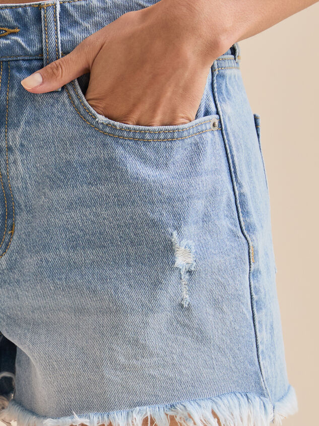 Lumi Mid Rise Denim Short Detail 3 - TULLABEE