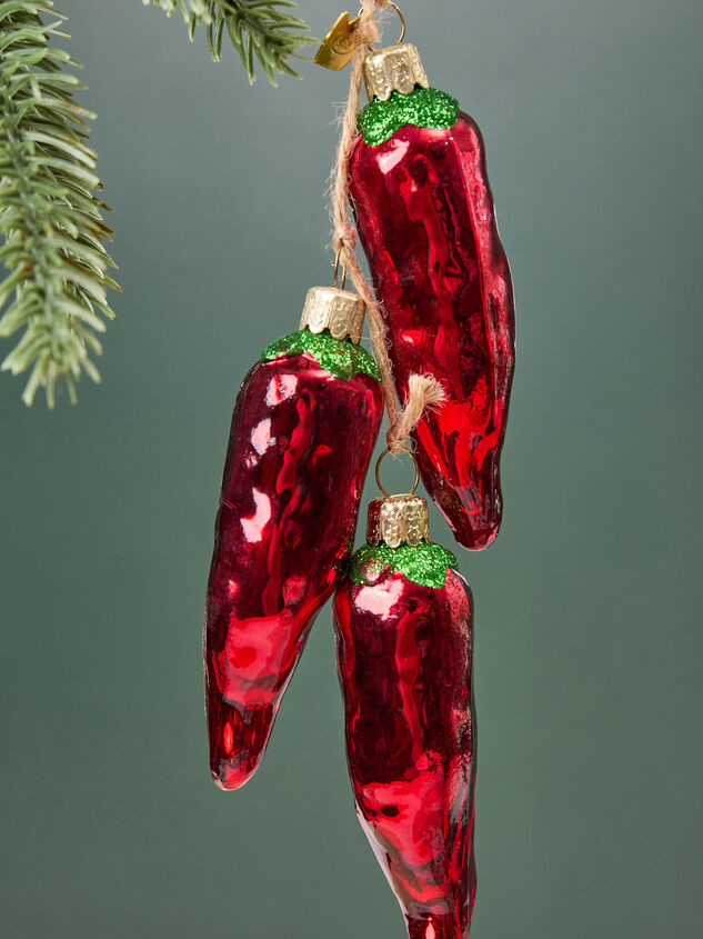Red Chilis Ornament Detail 2 - TULLABEE