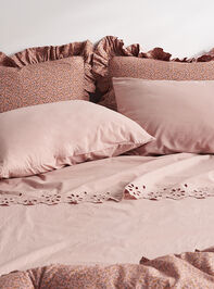 Jane Eyelet Cotton Sheet Set - TULLABEE