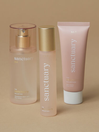 Altar'd State Sanctuary Three Piece Gift Set - TULLABEE