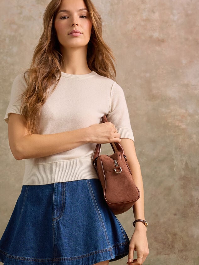 Nova Cashmere Cropped Sweater Detail 3 - TULLABEE