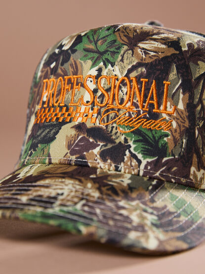 Professional Tailgater Camo Trucker Hat - TULLABEE