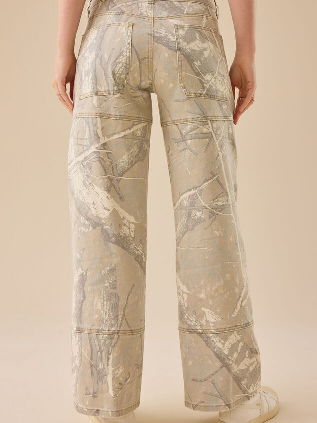 Steph Camo Pant Detail 5 - TULLABEE