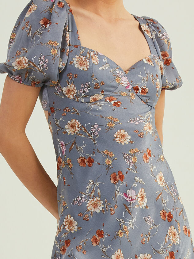 Renna Floral Puff Sleeve Dress Detail 5 - TULLABEE