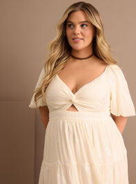 Daniella Floral Maxi Dress Detail 2 - TULLABEE