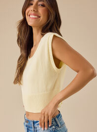 Jamie Knit Vest Detail 3 - TULLABEE