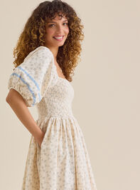 Ella Velvet Trim Floral Mama Dress Detail 3 - TULLABEE