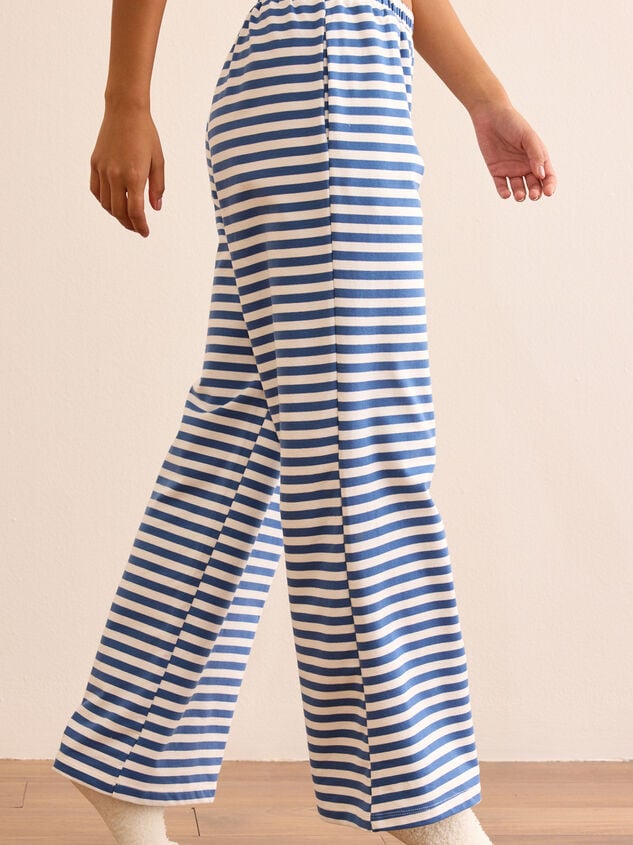 Line Shift Lounge Pants Detail 4 - TULLABEE