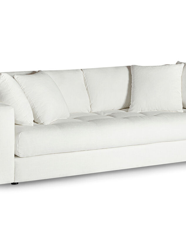 Harlow Sofa Detail 4 - TULLABEE