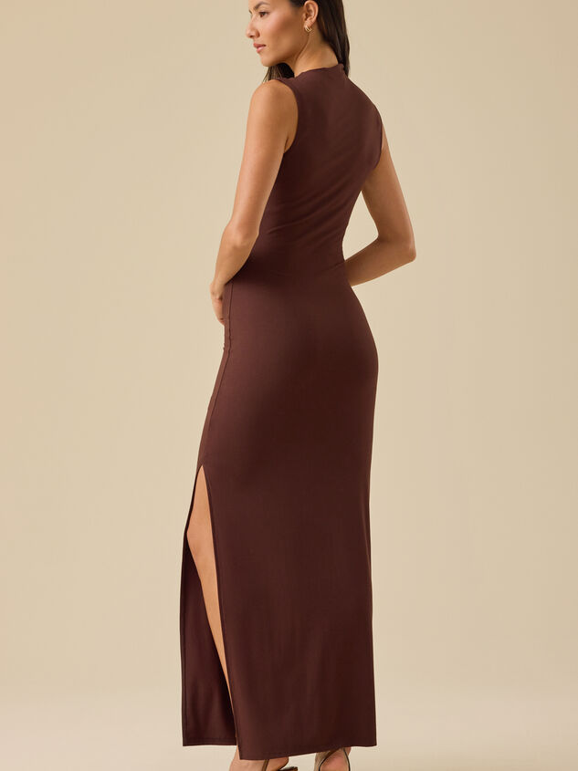 Remi Fitted Maxi Dress Detail 5 - TULLABEE