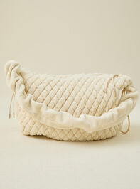 Velour Quilted Cary All Bag Detail 3 - TULLABEE