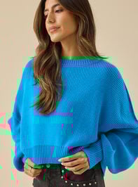 Cam Boxy Sweater Detail 4 - TULLABEE