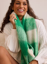 Cider Mill Scarf Detail 2 - TULLABEE