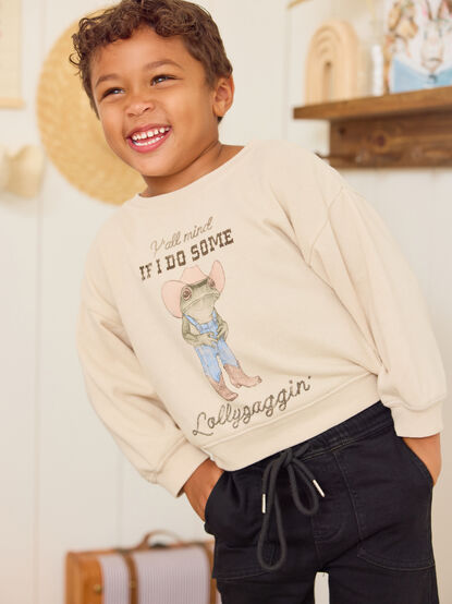 Lollygaggin' Graphic Sweatshirt - TULLABEE