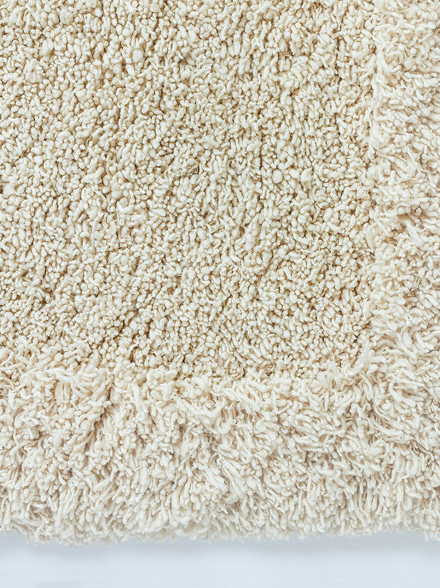 Pampas Handwoven Rug Detail 3 - TULLABEE