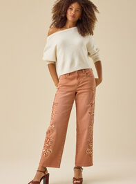 Kaila Embroidered Jeans - TULLABEE
