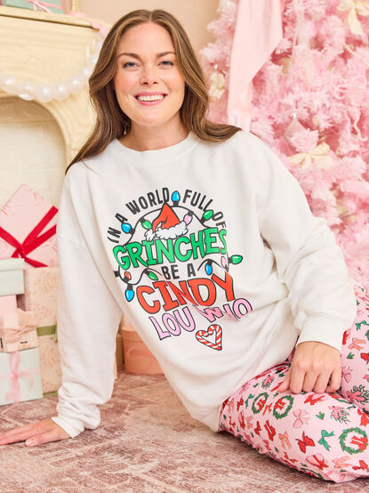 Be Cindy Lou Who  Mama Sweatshirt - TULLABEE