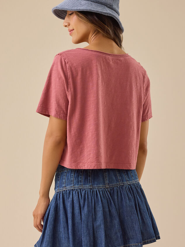Charly Lace Trim Cropped Tee Detail 4 - TULLABEE