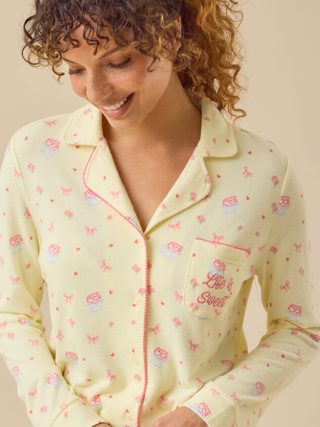Life Is Sweet Sleep Top Detail 2 - TULLABEE