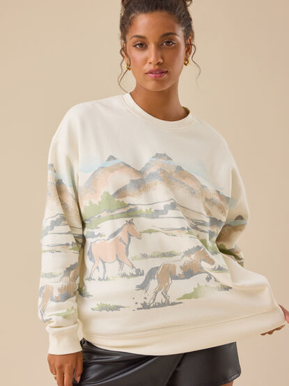 Running Horses Fleece Pullover - TULLABEE