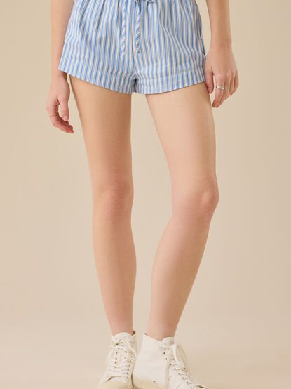 Vivi Button Short - TULLABEE
