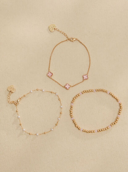 Dainty Clover Pearl Bracelet Set - TULLABEE