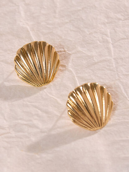 Statement Shell Studs - TULLABEE