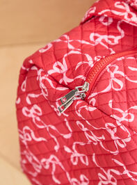 Everly Quilted Duffel Bag Detail 5 - TULLABEE
