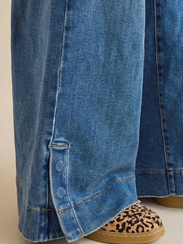 Tina Wide Leg Jeans Detail 5 - TULLABEE
