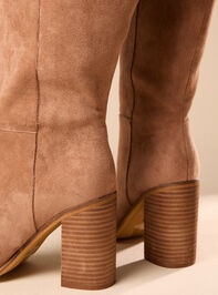 Angel Suede Boot Detail 4 - TULLABEE