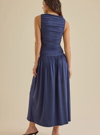 Dianna Drop Waist Maxi Detail 4 - TULLABEE