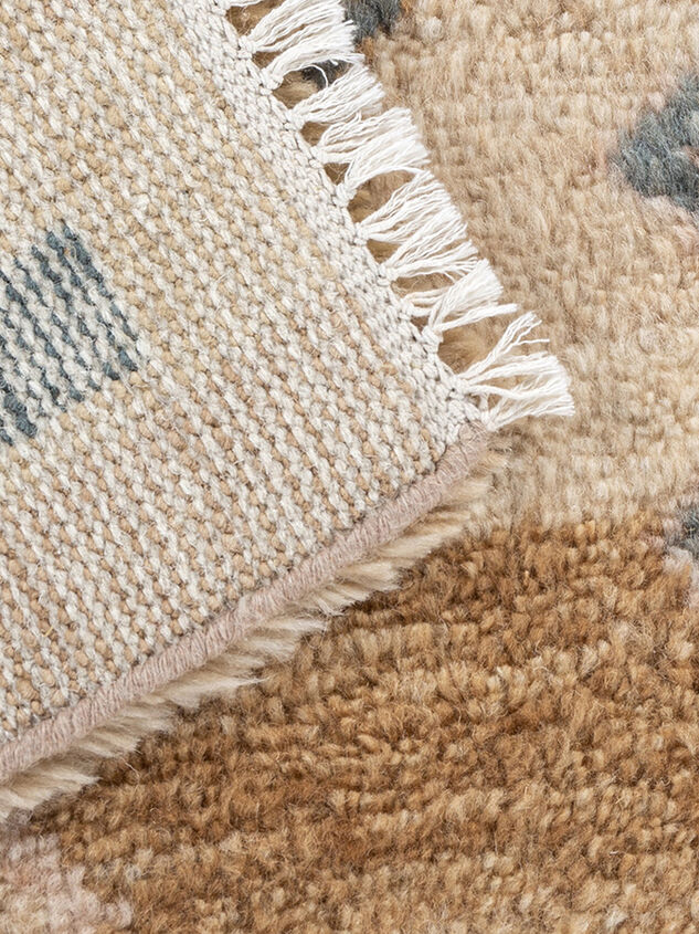 Primrose Handknotted Rug Detail 6 - TULLABEE