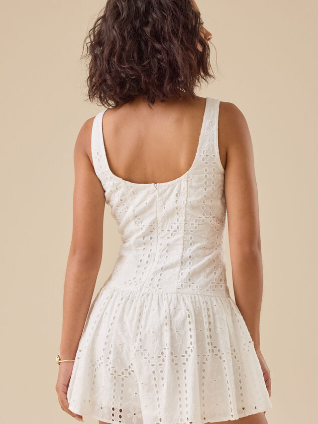 Aveline Eyelet Romper Detail 4 - TULLABEE