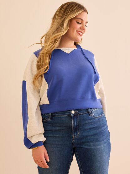 Supersoft Color Block Hoodie - TULLABEE