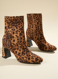 Mabel Leopard Booties Detail 2 - TULLABEE