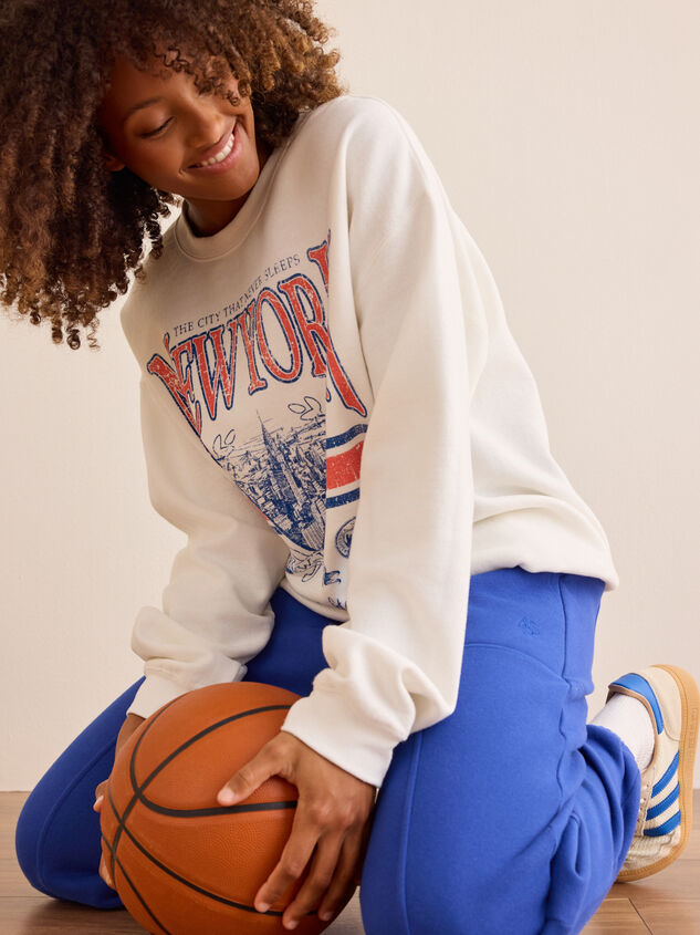 The Empire State Pullover Detail 3 - TULLABEE