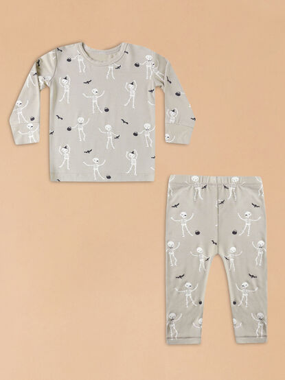 Sweet Skelly Lounge Set by Quincy Mae - TULLABEE